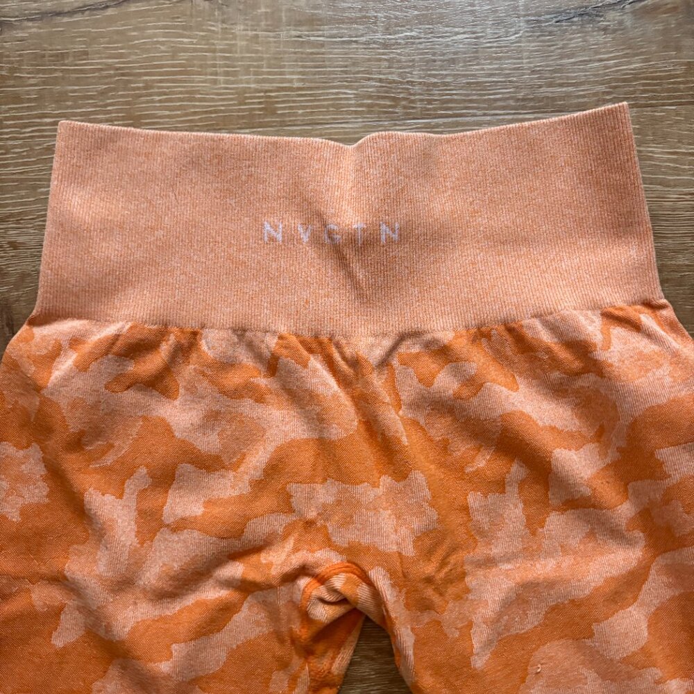 NVGTN Burnt Orange Camo Seamless Leggings Medium - Picture 4 of 6